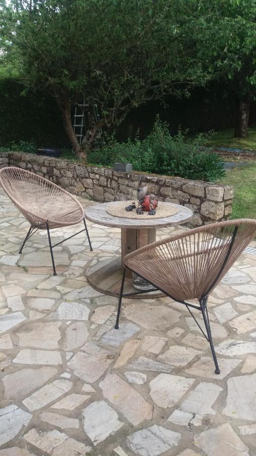 Bed and Breakfast Jo Masson Saint-Aubin-d'Aubigne Exterior foto
